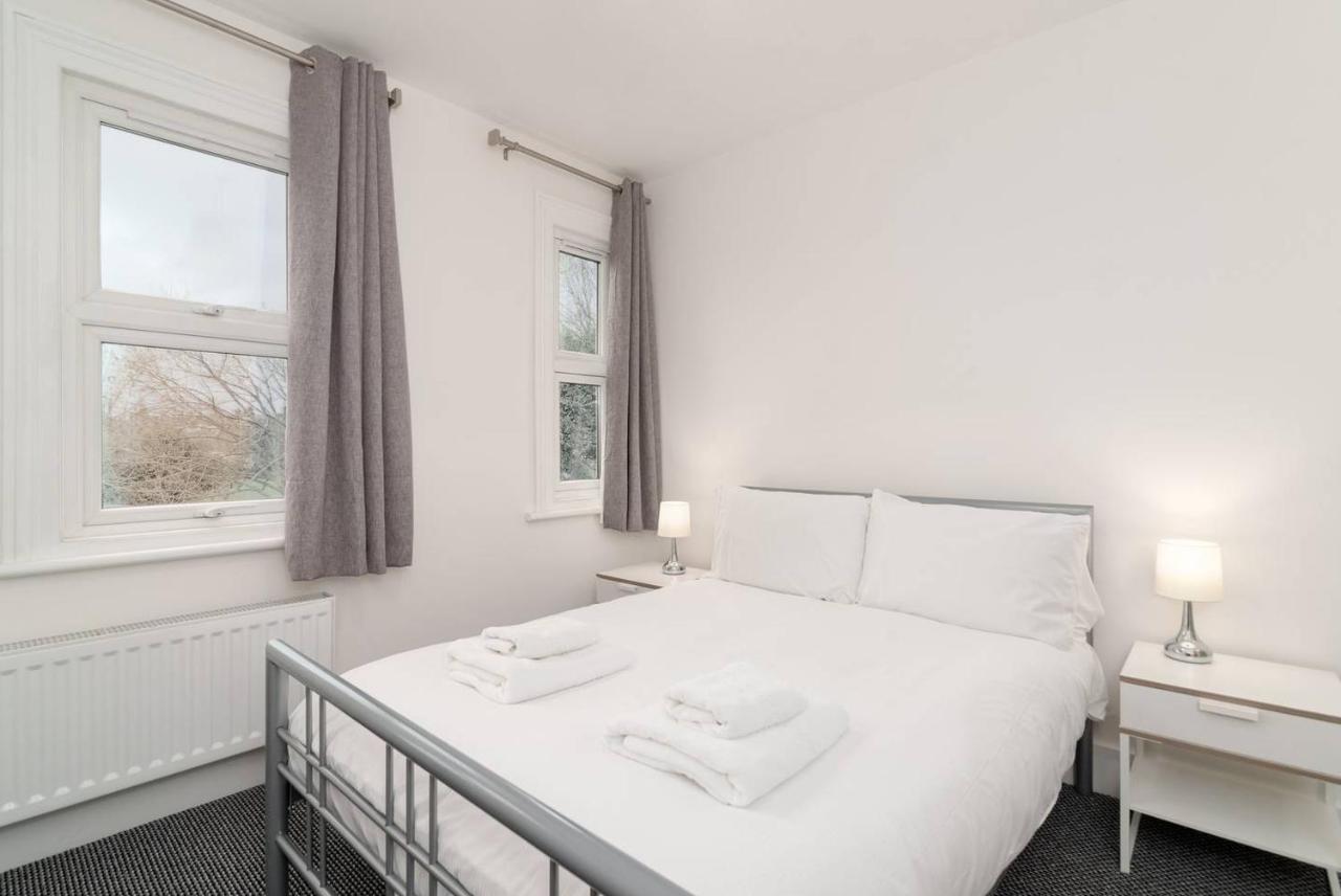 Guestready - Modern 2-Bed For 4 In Golders Green! ロンドン エクステリア 写真