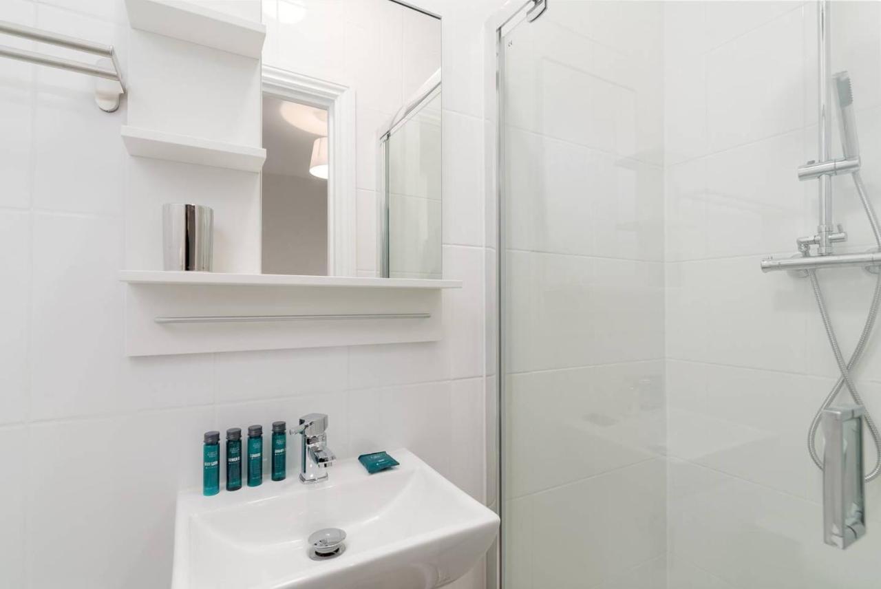Guestready - Modern 2-Bed For 4 In Golders Green! ロンドン エクステリア 写真